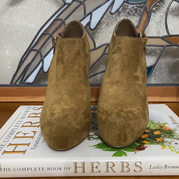 Diba Platform Ankle Booties Heels Size 6 - Picture 2 of 15